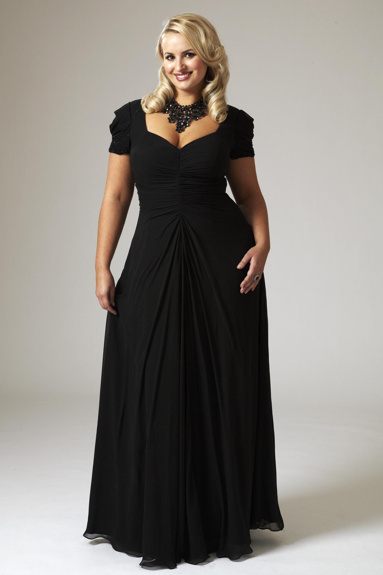 Plus Size Formal Dresses Dressed Up Girl in Plus Size Formal Wear