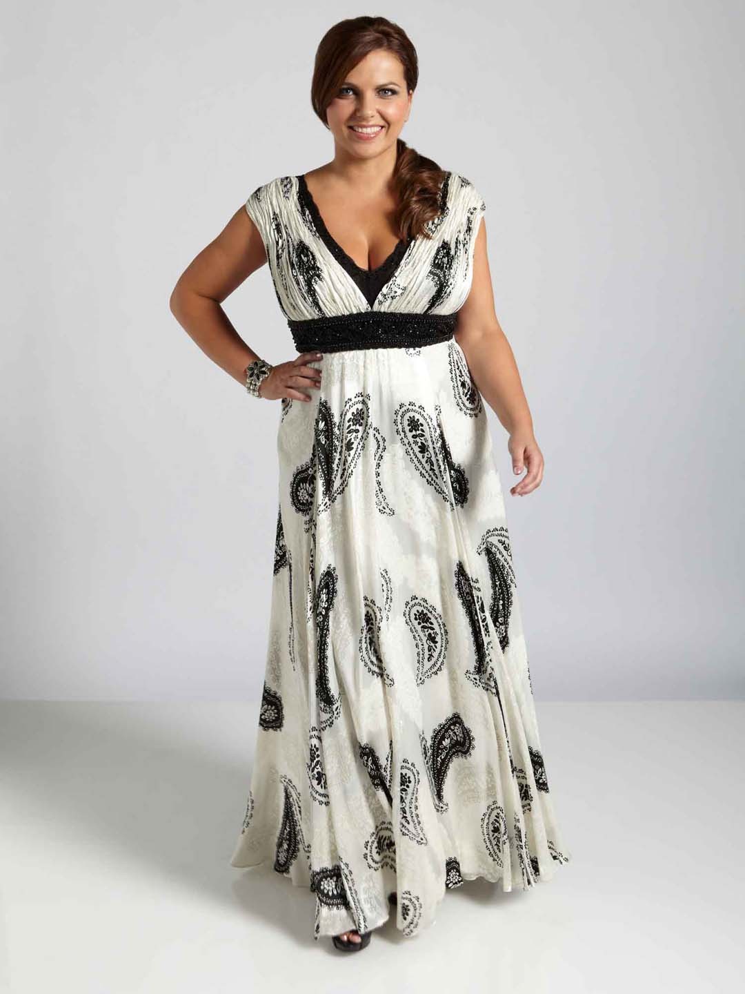 black and white evening dresses plus size