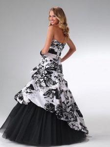 Black and White Quinceanera Dresses