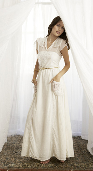  Casual  Wedding  Dresses  DressedUpGirl com