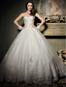 Lace Ball Gown Wedding Dress