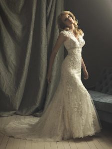 Vintage Lace Wedding Dress