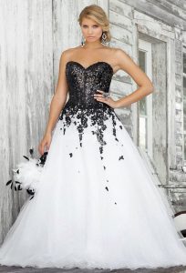 Blck and White Bridesmaids Dresses