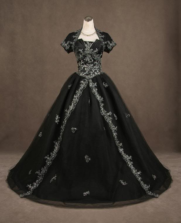 Luxury Gothic Dress, Vampire Gown, Gothic Wedding Dress, Dark Fantasy  Costume, Ball Masquerade Gown - Etsy UK