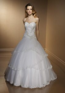 Lazaro Ball Gowns