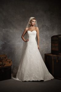 Petite Bridal Gowns