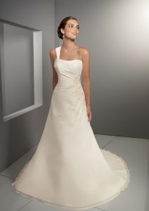 Petite Wedding Gowns
