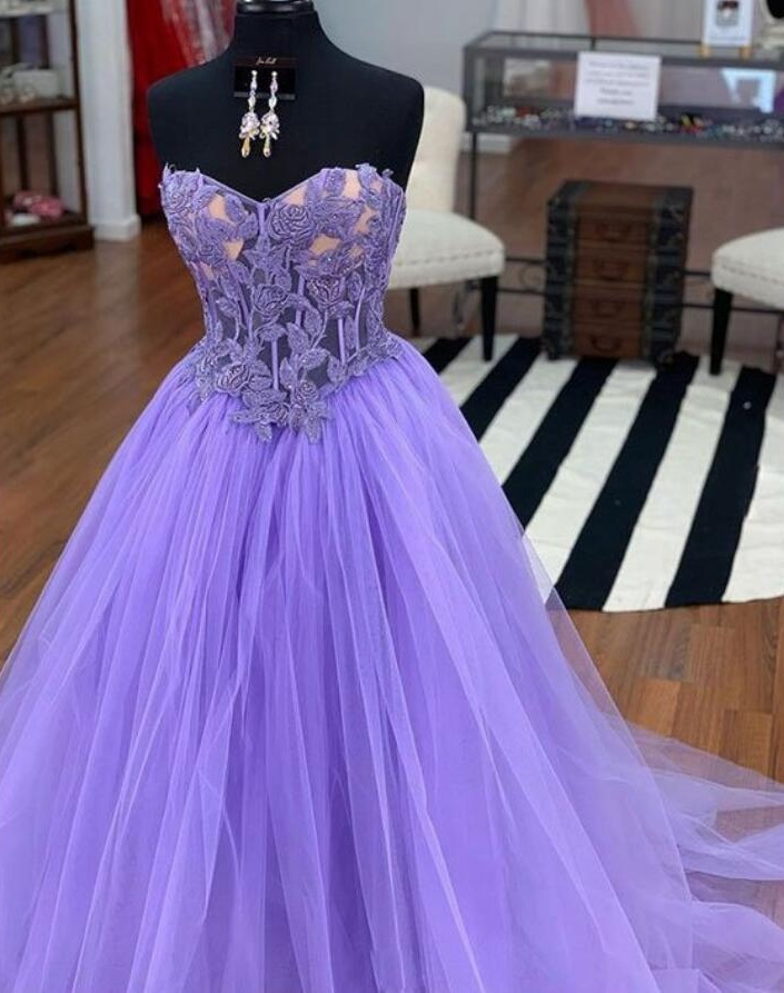 Plus Size Quinceanera Dresses | DressedUpGirl.com